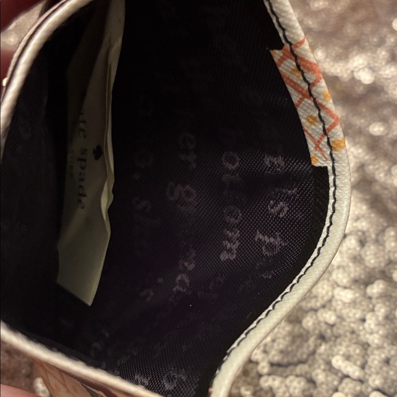 kate spade Black & White Striped Pineapple Card Holder NWOT - Picture 4 of 4